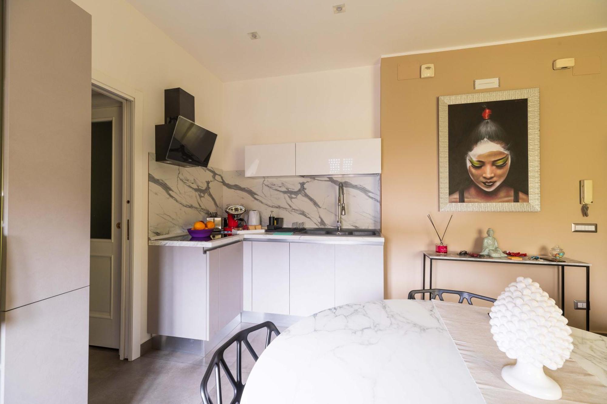 Ernesto'S Home Syracuse Luaran gambar